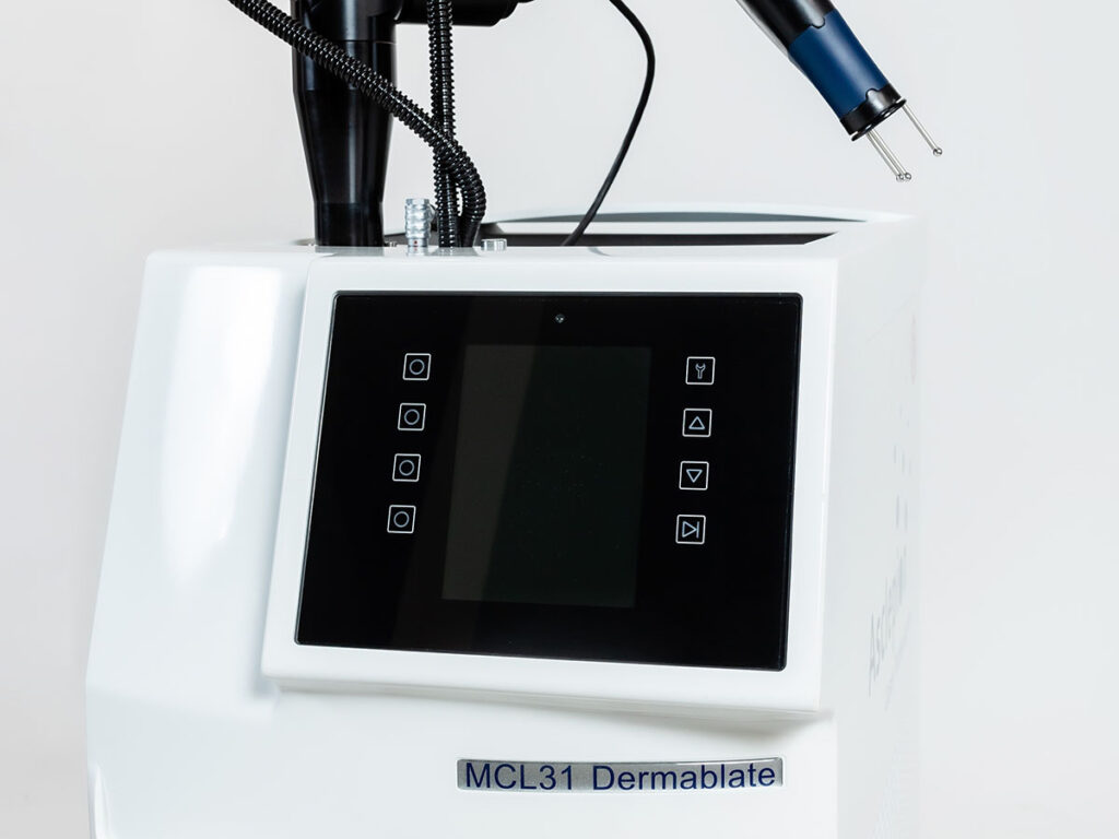 DermaBlate front close-up