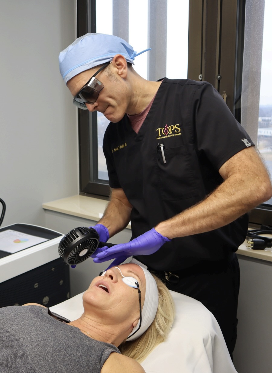 healthcare professionals trust astanza laser service and support