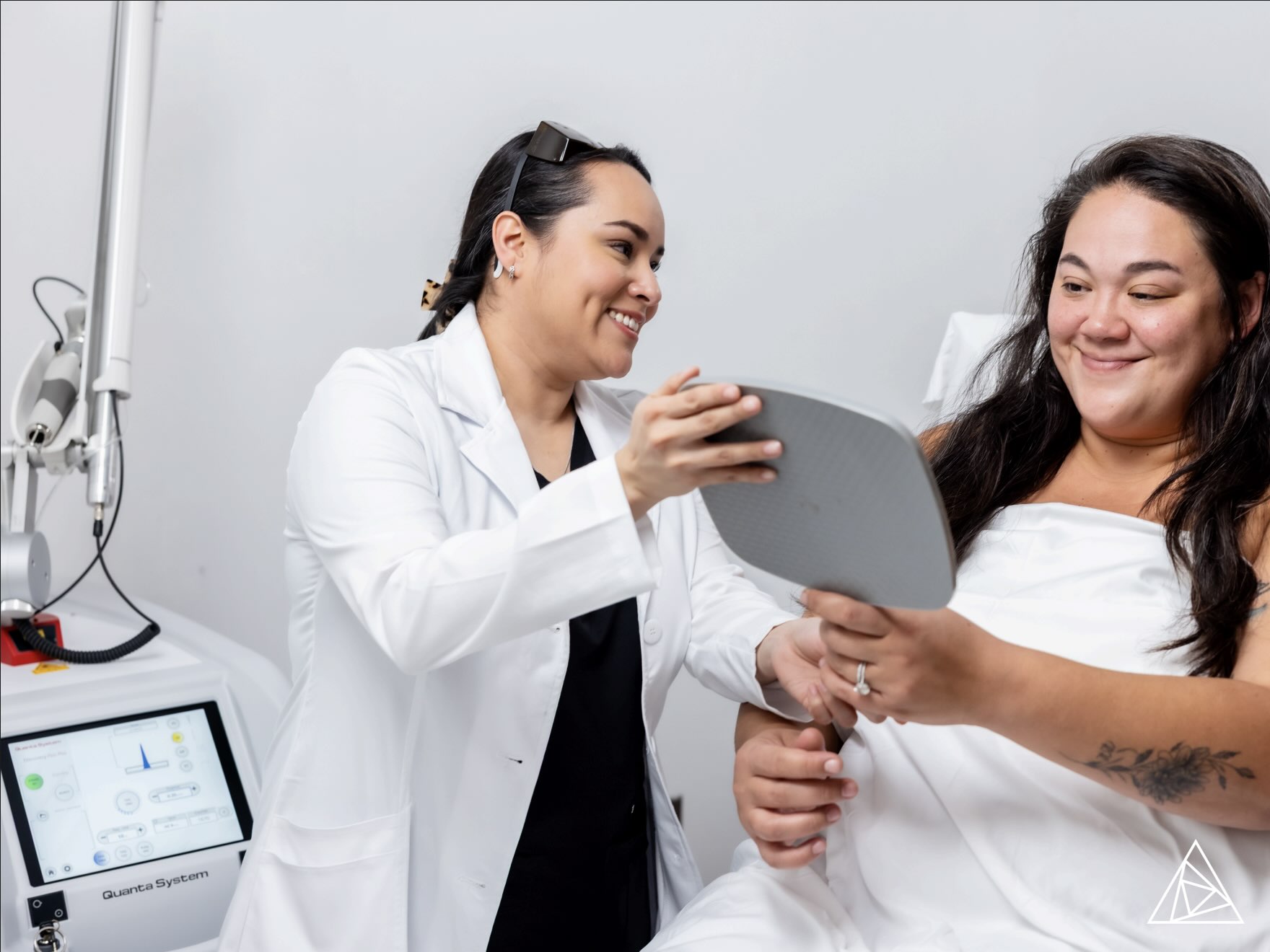 BLOG-Laser-Resurfacing-Options-Where-Picosecond-Technology-Fits